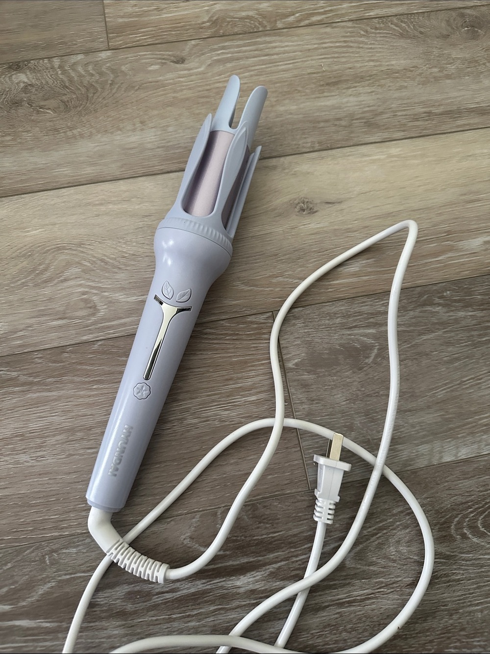 White and Rose Gold Curling Wand - Unbranded